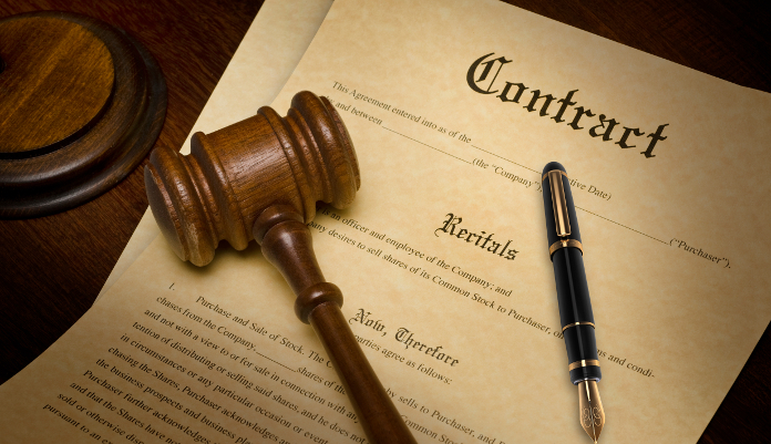 contract, pen and gavel